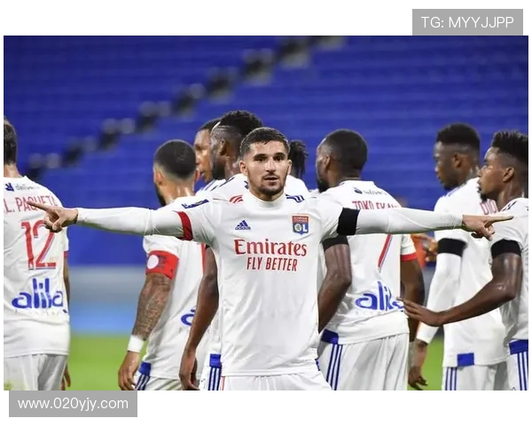 法甲进攻数据对比分析及球队战术趋势探讨 法甲进攻数据对比分析及球队战术趋势探讨