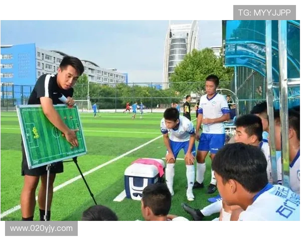 足球训练中的基础体能训练与耐力提升