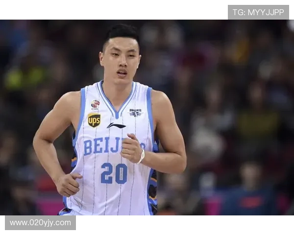 CBA篮球运动员翟晓川的技术特点及赛场表现